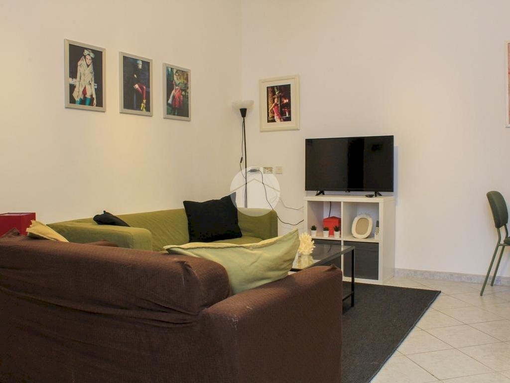 Two-room apartment Via Pietro Borsieri, Milano (neighborhood Isola) - photo 2