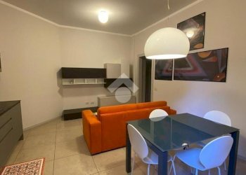 Two-room apartment Via Giuseppe Massarenti, Bologna (neighborhood Massarenti) - photo 1