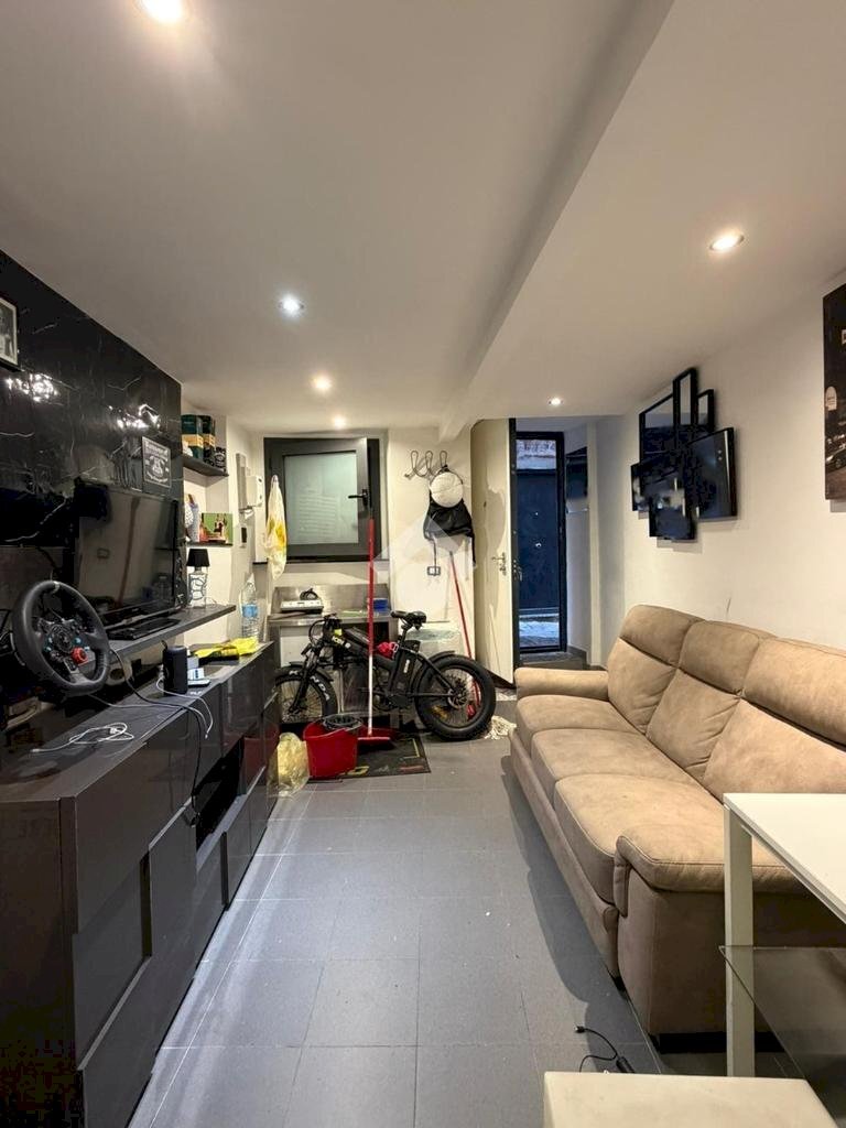 One-room apartment Vico amandorla, Genova - photo 2