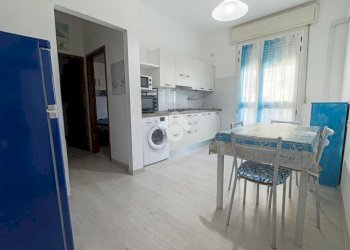 Three-room apartment Viale Francesco Petrarca, Ravenna (neighborhood Lido Adriano) - photo 1