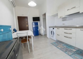 Three-room apartment Viale Francesco Petrarca, Ravenna (neighborhood Lido Adriano) - photo 2