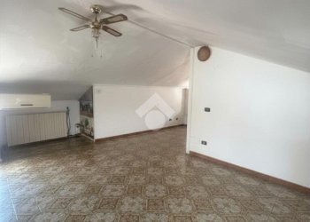 Attic Viale Risorgimento, Pantigliate - photo 1
