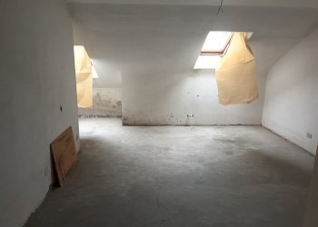 AMBIENTE - Attic via Benedetto Dalmastro, 13, Cuneo - photo 2