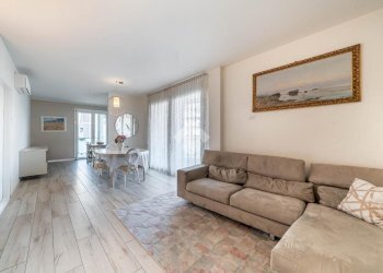 Apartment Strada Morane, Modena (neighborhood Morane - Contrada) - photo 3