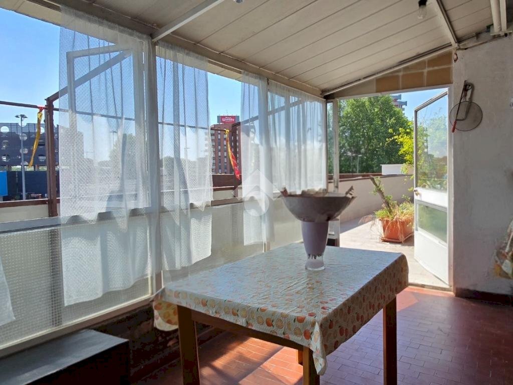 Three-room apartment Viale Romagna, Cinisello Balsamo - photo 1