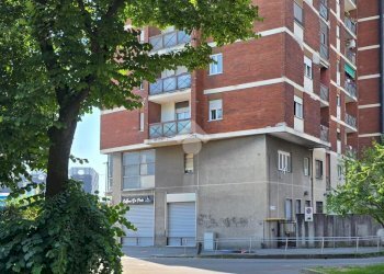 Three-room apartment Viale Romagna, Cinisello Balsamo - photo 1
