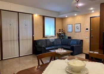 Four-room apartment Via bozzini, Melegnano - photo 3