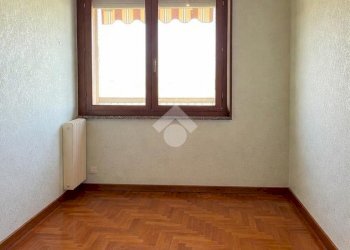 Four-room apartment Via bozzini, Melegnano - photo 15