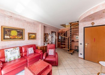 Three-room apartment Via Lazio, Lainate - photo 6