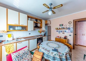 Three-room apartment Via Lazio, Lainate - photo 13
