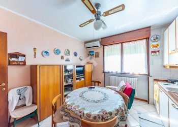 Three-room apartment Via Lazio, Lainate - photo 14