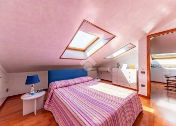 Three-room apartment Via Lazio, Lainate - photo 22