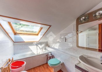 Three-room apartment Via Lazio, Lainate - photo 26