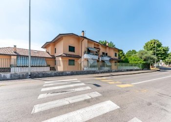 Three-room apartment Via Lazio, Lainate - photo 36