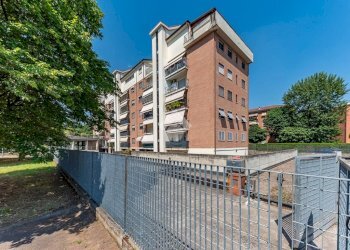 Three-room apartment Via Prima Strada, Lainate - photo 1