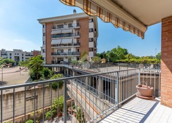Three-room apartment Via Prima Strada, Lainate - photo 10