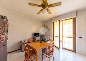Three-room apartment Via Prima Strada, Lainate - photo 14