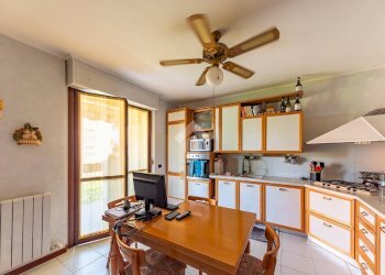 Three-room apartment Via Prima Strada, Lainate - photo 15