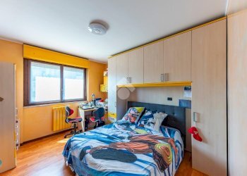 Three-room apartment Via Prima Strada, Lainate - photo 18