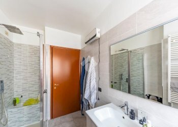 Three-room apartment Via Prima Strada, Lainate - photo 34
