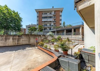 Three-room apartment Via Prima Strada, Lainate - photo 35