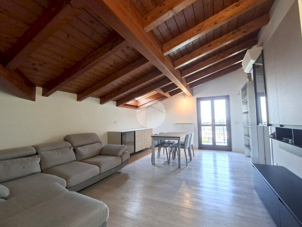 Trilocale Via Mattei, Sedriano - foto 1