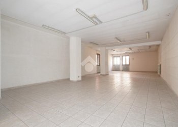 Apartment Lungo Dora Abegg, Susa - photo 17