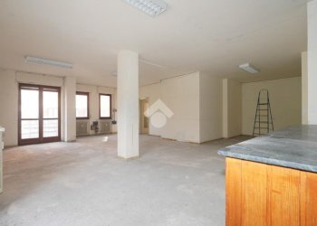 Apartment Lungo Dora Abegg, Susa - photo 27