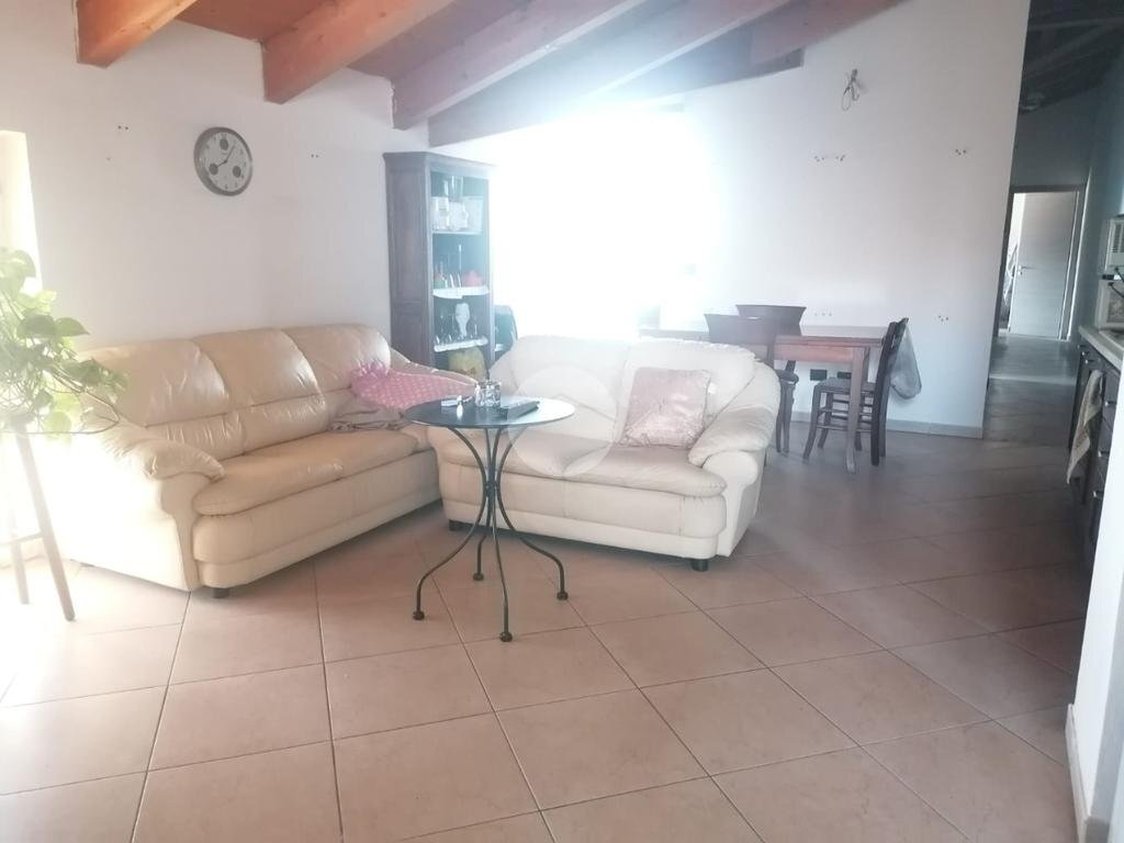 Three-room apartment Via Martiri Della Liberazione, Narzole - photo 2