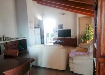 Three-room apartment Via Martiri Della Liberazione, Narzole - photo 9