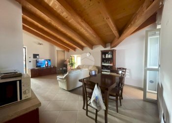 Three-room apartment Via Martiri Della Liberazione, Narzole - photo 3