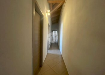 Three-room apartment Via Martiri Della Liberazione, Narzole - photo 9