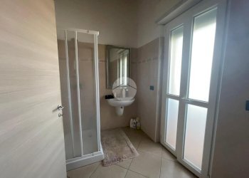 Three-room apartment Via Martiri Della Liberazione, Narzole - photo 10