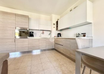 Three-room apartment Via albert bruce sabin, Cinisello Balsamo - photo 10