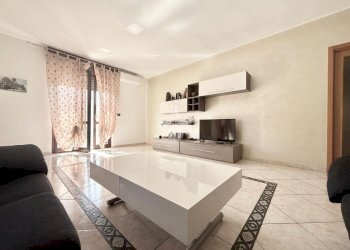Three-room apartment Via Cesare da Sesto, Cinisello Balsamo - photo 6