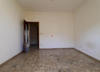 Three-room apartment Vico I Gioacchino Rossini, Martina Franca - photo 13
