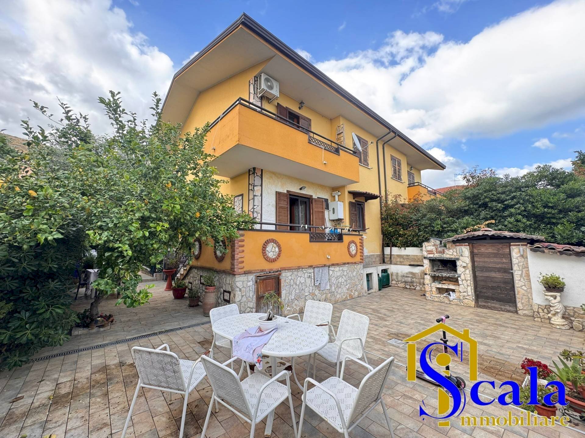 Foto 1 - Villa VIA CIRCUMVALAZIONE, Vitulazio - photo 1