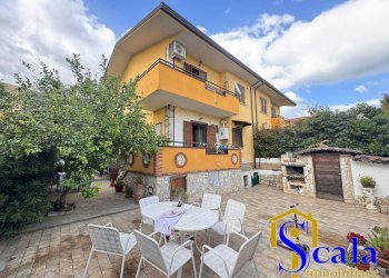 Foto 1 - Villa VIA CIRCUMVALAZIONE, Vitulazio - foto 1