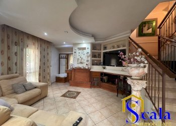 Foto 3 - Villa VIA CIRCUMVALAZIONE, Vitulazio - foto 3