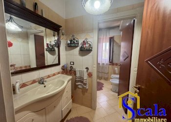 Foto 15 - Villa VIA CIRCUMVALAZIONE, Vitulazio - foto 15