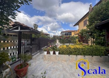 Foto 19 - Villa VIA CIRCUMVALAZIONE, Vitulazio - foto 19