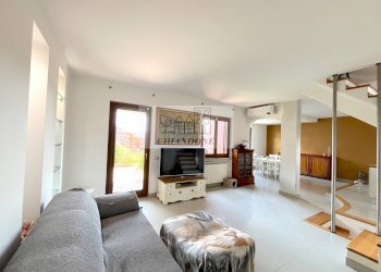 Foto 1 - Villa a Schiera Capena - foto 1