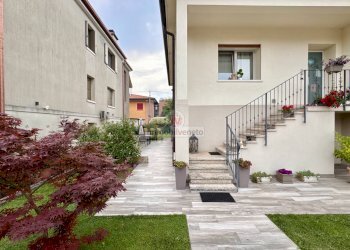 Foto 2 - Casa indipendente VIA ROMA
 
52, Lonigo - foto 2