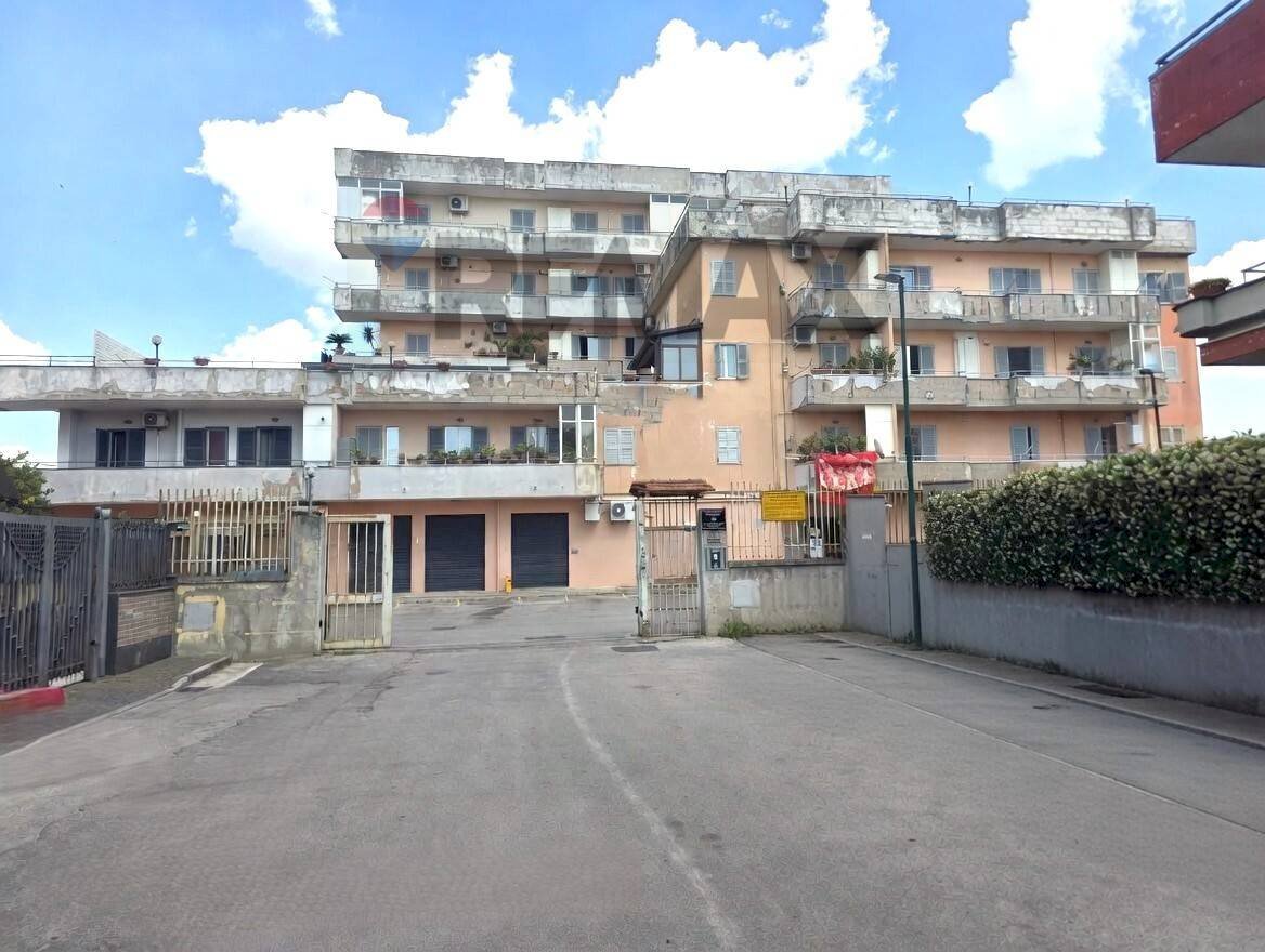 Edificio all\'aperto - Trilocale Casoria - foto 2