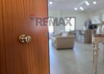 Hall / corridoio - Three-room apartment Casoria - photo 8