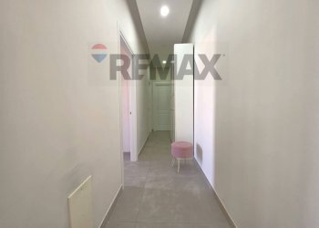 Hall / corridoio - Three-room apartment Casoria - photo 19