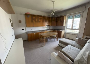 Sala da pranzo - Appartamento via Olona
 
3, Rho - foto 2