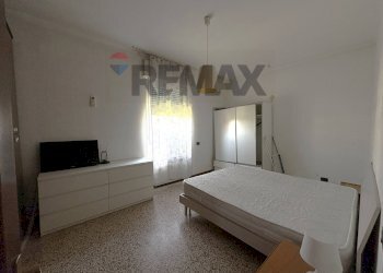 Camera / camera da letto - Appartamento via Olona
 
3, Rho - foto 10