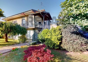 Casa all\'aperto - Appartamento via Cardinale Ferrari
35, Cerro Maggiore - foto 2