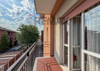 Balcone - Two-room apartment via Diaz
22, Nerviano - photo 9